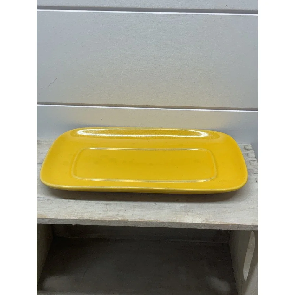 N/A vibrant yellow